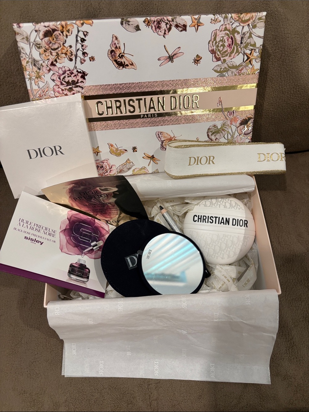 Dior Le Baum cream, Dior mirror, n more!